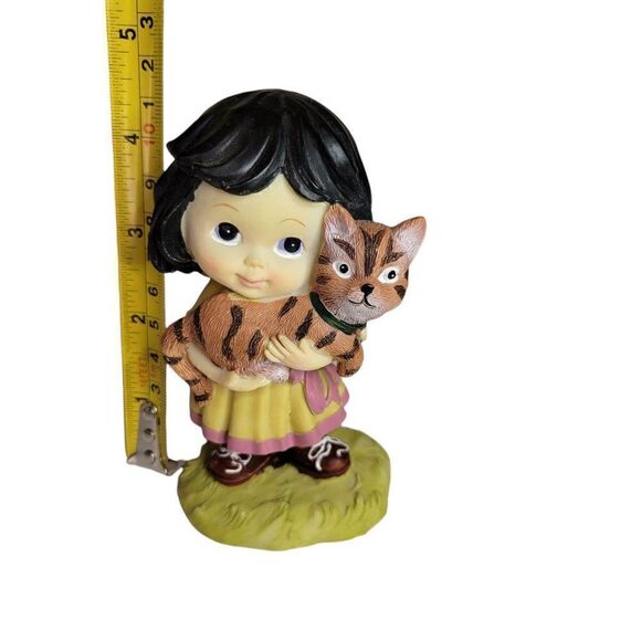 Tender Times Girl Holding Cat Collectible Figurine - Picture 9 of 10